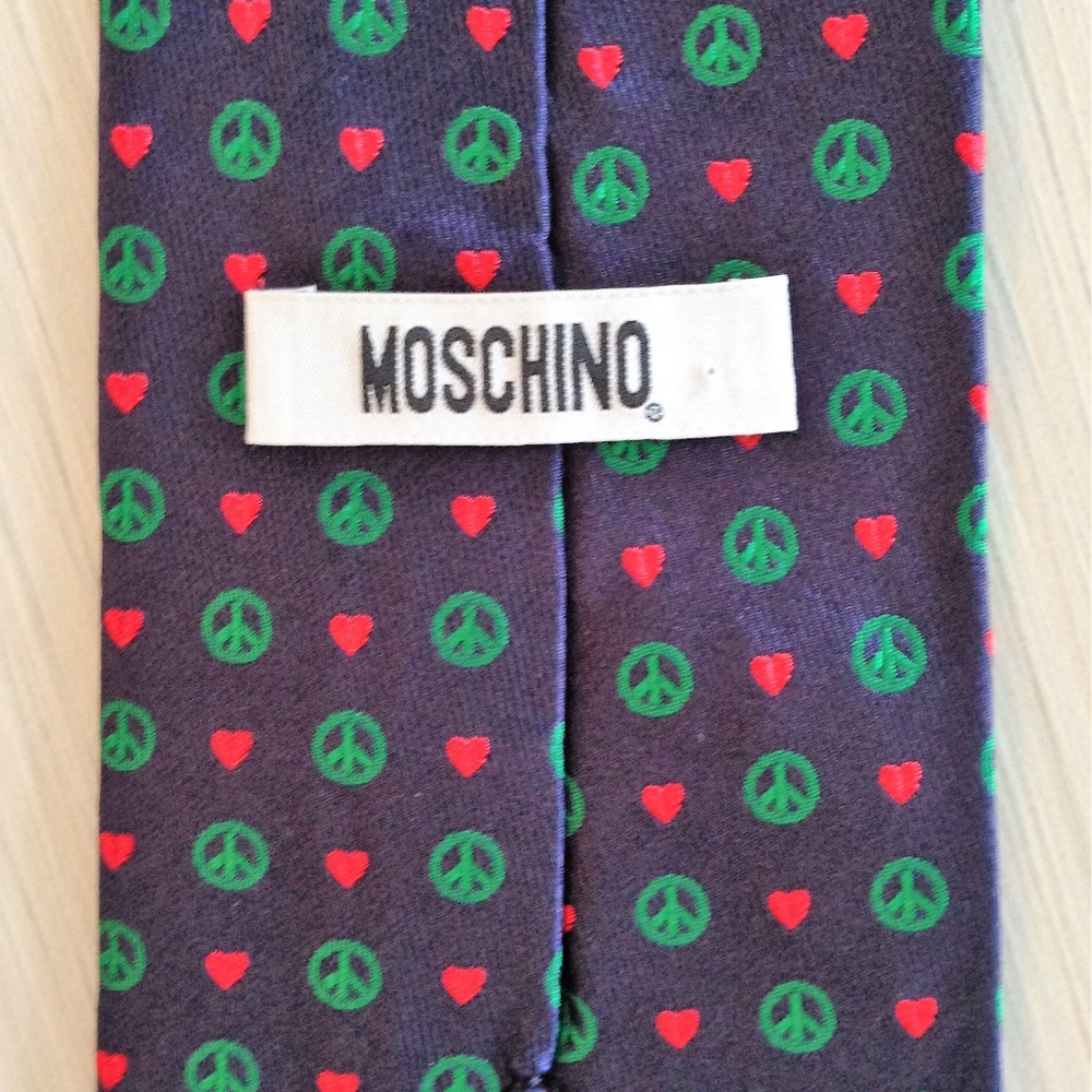 tie - Picture 5 of 8